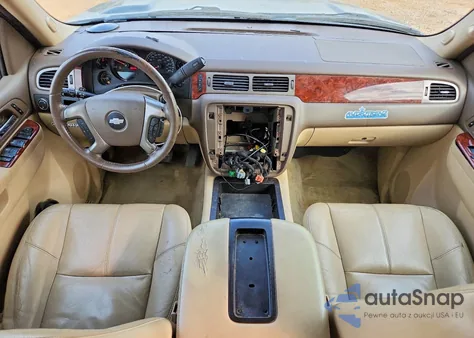 2013 Chevrolet Tahoe C1500 Lt z USA, uszkodzony, nr VIN 1GNSCBE08DR255413